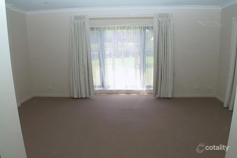 Property photo of 10 England Street Bulleen VIC 3105