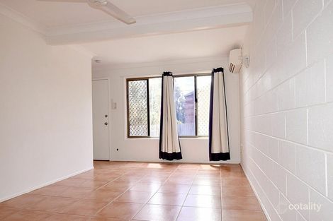 Property photo of 2/17 Roberts Street South Gladstone QLD 4680