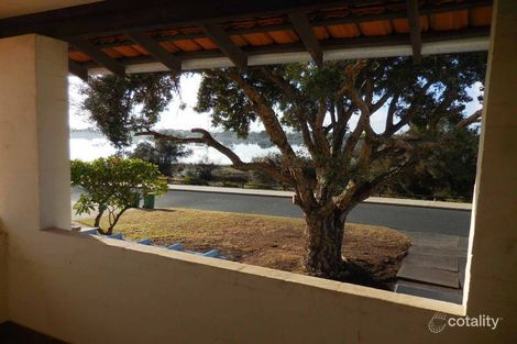 Property photo of 8A Salter Point Parade Salter Point WA 6152