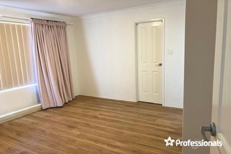Property photo of 104 Glenfield Beach Drive Drummond Cove WA 6532