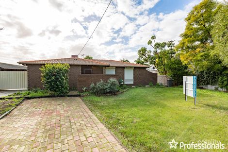 Property photo of 17 Walcha Way Armadale WA 6112