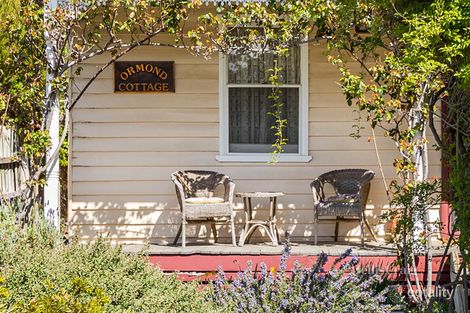Property photo of 3 Angus Street Chewton VIC 3451