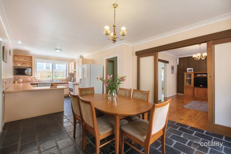 Property photo of 20 Moama Road Malvern East VIC 3145
