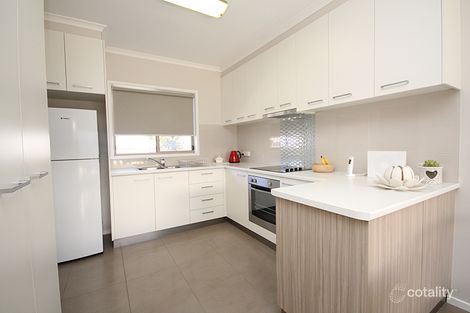 Property photo of 2/15 Dooen Road Horsham VIC 3400