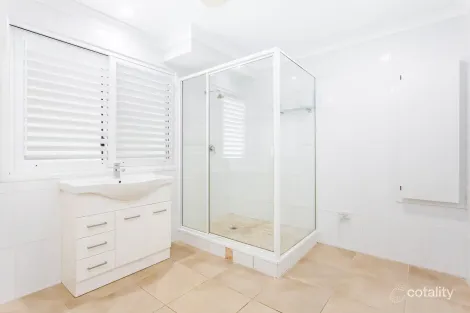 Property photo of 49 Kiama Avenue Bangalee QLD 4703