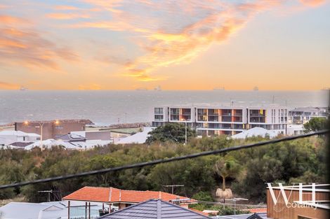 Property photo of 17A Tanunda Road Coogee WA 6166