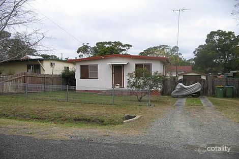 33 Taronga Ave, San Remo, NSW 2262