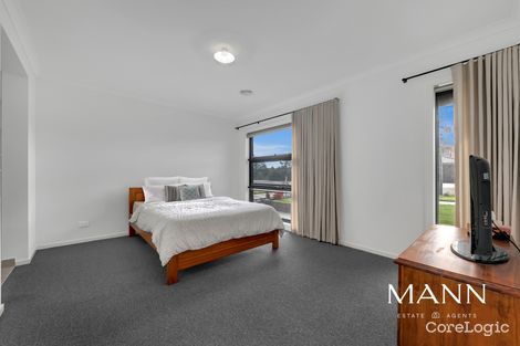 Property photo of 121 Mandalay Circuit Beveridge VIC 3753