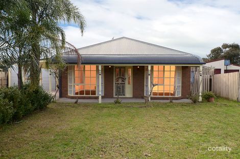 Property photo of 8 Parhnam Court Carrum Downs VIC 3201