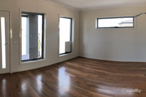 Property photo of 2/13 Cortland Street Wyndham Vale VIC 3024