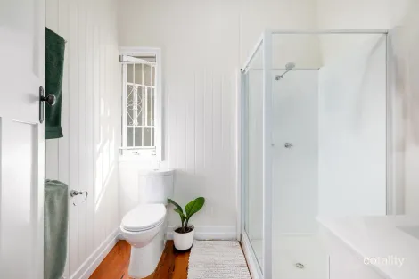 Property photo of 893 Logan Road Holland Park West QLD 4121