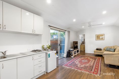 Property photo of 21 Coles Road Freshwater NSW 2096