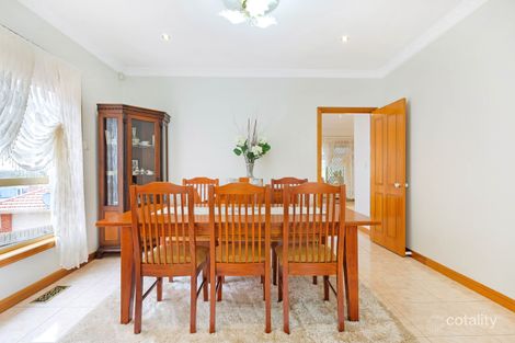 Property photo of 12 Stillwell Crescent Roxburgh Park VIC 3064