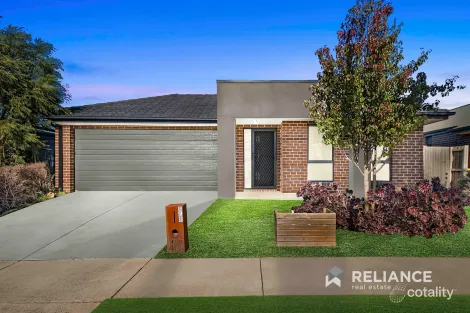 Property photo of 213 Warralily Boulevard Armstrong Creek VIC 3217