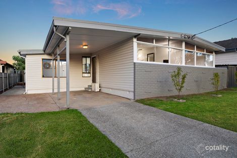 Property photo of 19 Conmurra Circuit Shortland NSW 2307