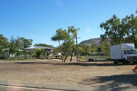 3 Petersen St, Collinsville, QLD 4804