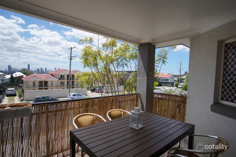 Property photo of 2/15 Chatsworth Road Greenslopes QLD 4120