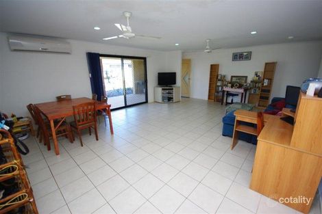 3 Cassia St, Avoca, QLD 4670