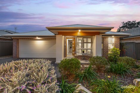 33 Wakool Cres, Woongarrah, NSW 2259