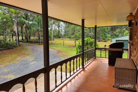 Property photo of 6 Munro Road Hampton QLD 4352