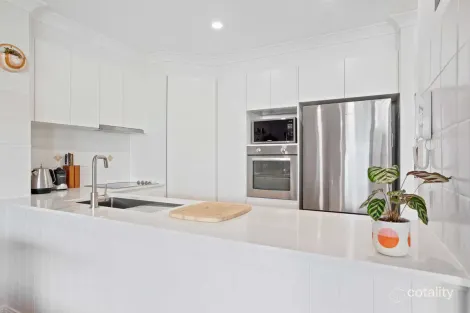 Property photo of 14/1500 Gold Coast Highway Palm Beach QLD 4221