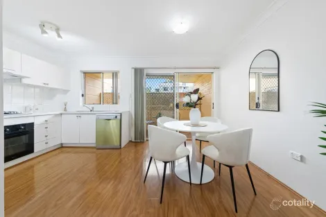 Property photo of 4/37-39 Sherbrook Road Hornsby NSW 2077