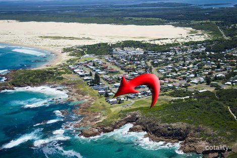 Property photo of 2 Morna Point Road Anna Bay NSW 2316