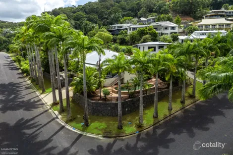 1 Moule Cl, Whitfield, QLD 4870