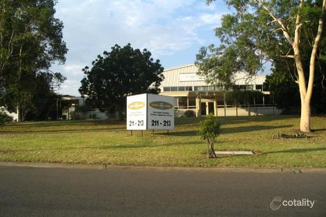 211-213 Woodpark Rd, Smithfield, NSW 2164
