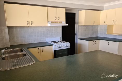 Property photo of 2/10 Fairweather Place Eagle Vale NSW 2558
