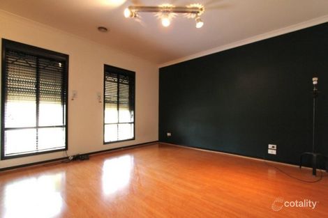 Property photo of 1 Riley Court Burnside VIC 3023