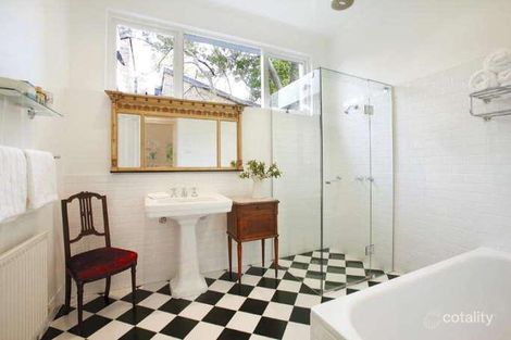Property photo of 6 Coppin Grove Hawthorn VIC 3122