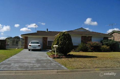 39 Windrush Cct, St Clair, NSW 2759