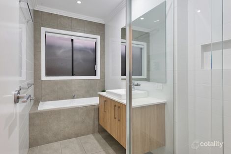 Property photo of 6 Woodland Court Ormeau QLD 4208