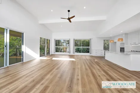 Property photo of 5 Ocean View Drive Woodgate QLD 4660