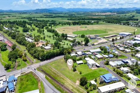 3 Palmerston Dr, Goondi Hill, QLD 4860