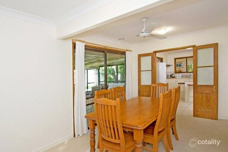 Property photo of 28 Islandview Street Barellan Point QLD 4306