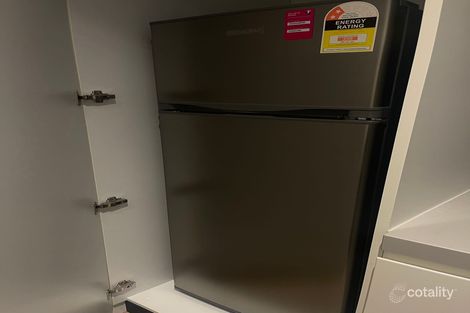 Property photo of 2010/81 A'Beckett Street Melbourne VIC 3000