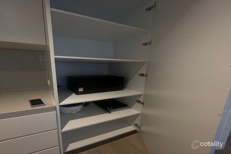 Property photo of 2010/81 A'Beckett Street Melbourne VIC 3000