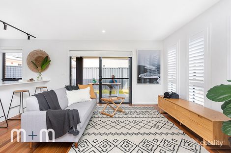 15b Greenacre Rd, Wollongong, NSW 2500