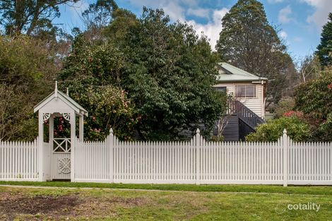 213 Mt Dandenong Tourist Rd, Ferny Creek, VIC 3786