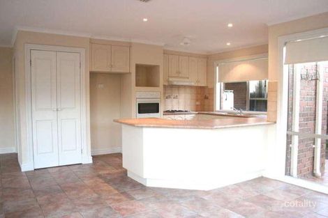 Property photo of 9 Stirling Court Hillside VIC 3037