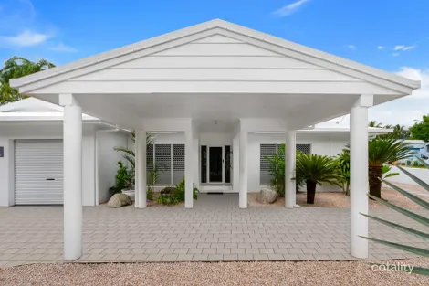 61 REEF ST, PORT DOUGLAS, QLD 4877