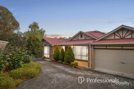 11 Bristol Cres, Lilydale, VIC 3140