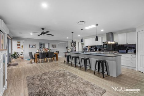 Property photo of 18 Willowood Place Fernvale QLD 4306