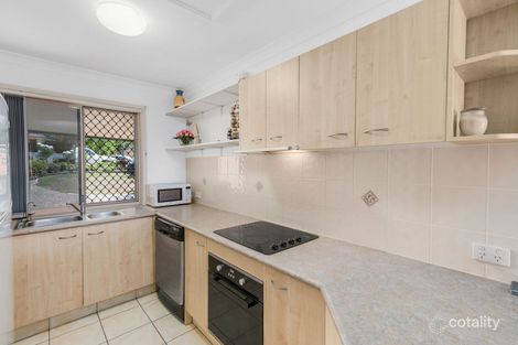 Property photo of 1/4 Kowhai Place Nerang QLD 4211