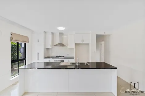 Property photo of 22 Kingsborough Pass Trinity Park QLD 4879