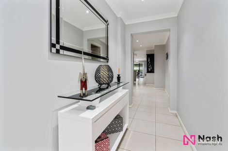 Property photo of 3 Gracedale View Gledswood Hills NSW 2557