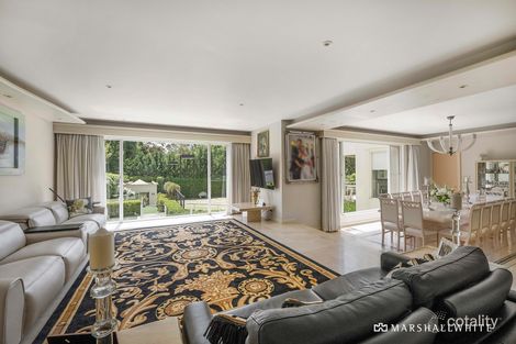 Property photo of 11 Robertson Street Toorak VIC 3142
