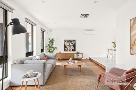 Property photo of 366 Childs Road Mill Park VIC 3082